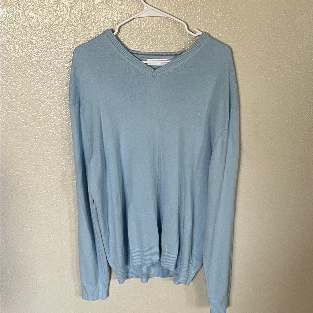 Calvin Klein NWT v neck sweater